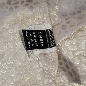 Shein Satin Jacquard Tie Back Crop Bandana Tube Top- Size M